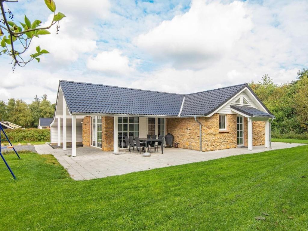 6 Person Holiday Home In Ansager Exterior foto